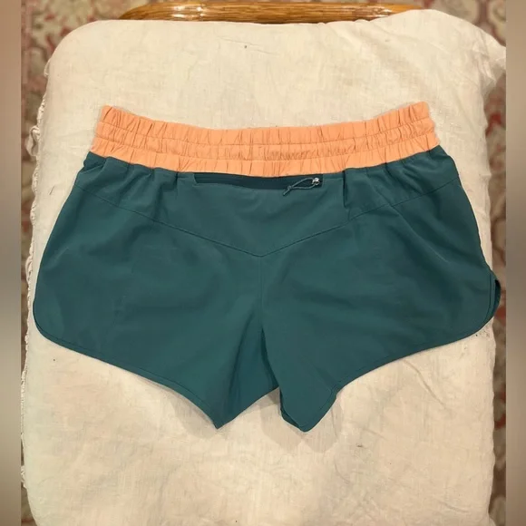 Teal Patagonia nine trails shorts - Picture 3 of 3
